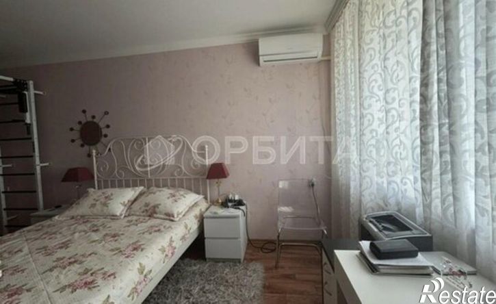2-комн квартира ул Максима Горького, 83,  д. 83