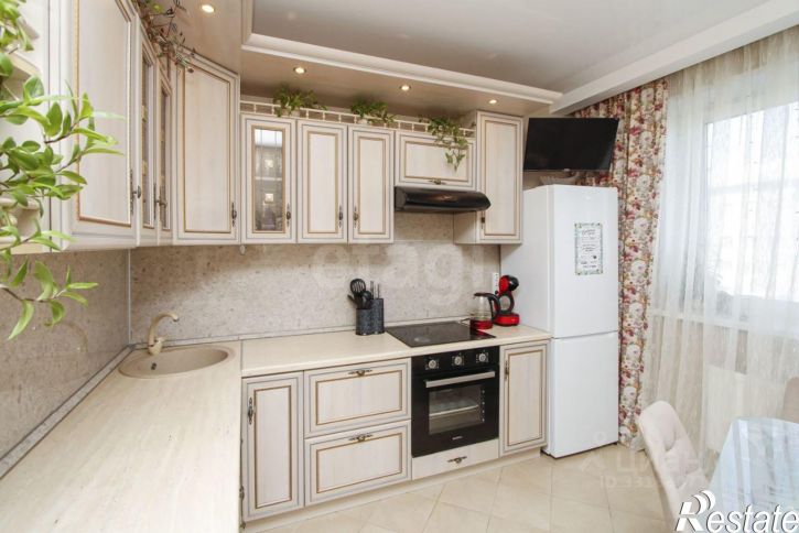 2-комн квартира ул Бакинских Комиссаров, 3,  д. 3