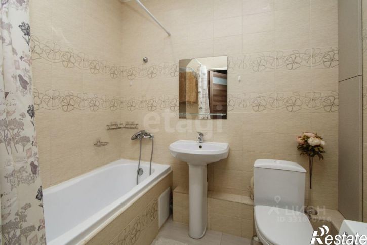 2-комн квартира ул Бакинских Комиссаров, 3,  д. 3
