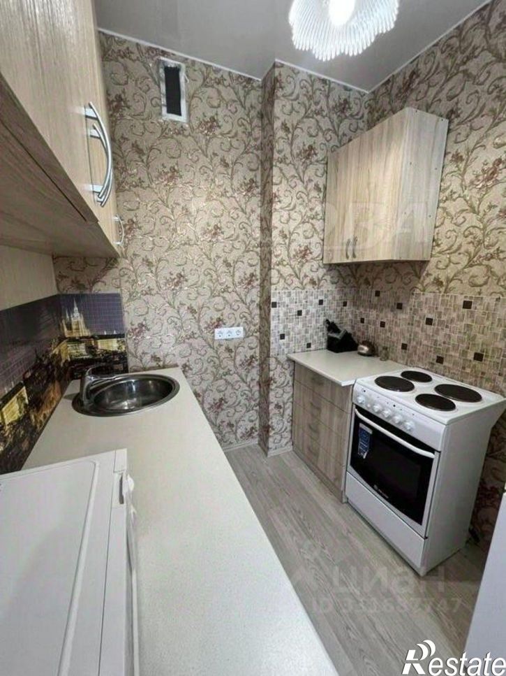 1-комн квартира ул Бакинских Комиссаров, 1,  д. 1