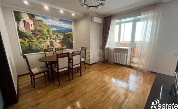 3-комн квартира ул Валерии Гнаровской, 10 4,  д. 10 4,  к. 4