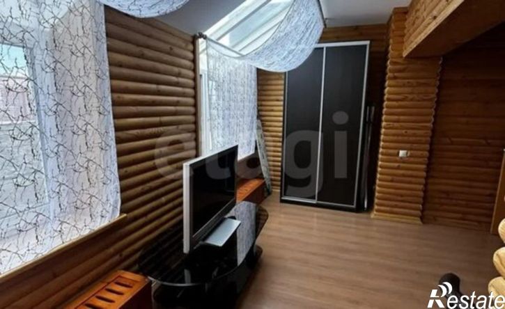 4-комн квартира ул Осипенко, 14,  д. 14