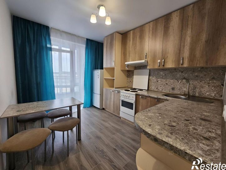 1-комн квартира ул Центральная, 100,  д. 100
