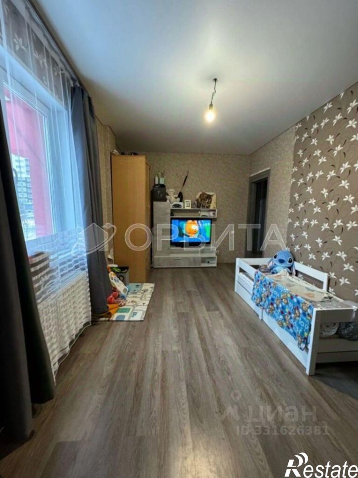 3-комн квартира ул Павла Шарова, 8,  д. 8