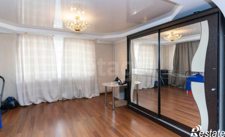 3-комн квартира ул Станислава Карнацевича, 12,  д. 12