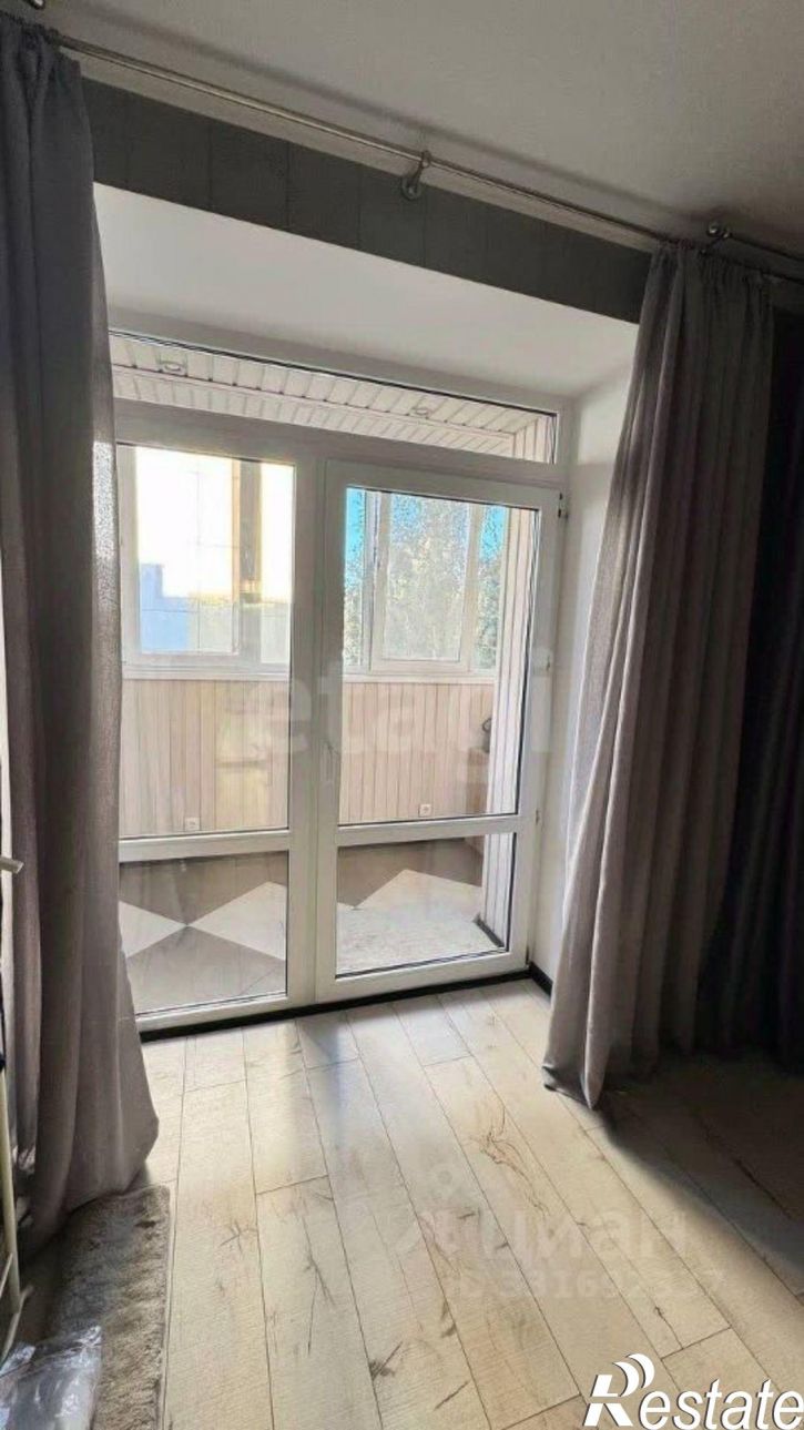 3-комн квартира ул Домостроителей, 34,  д. 34