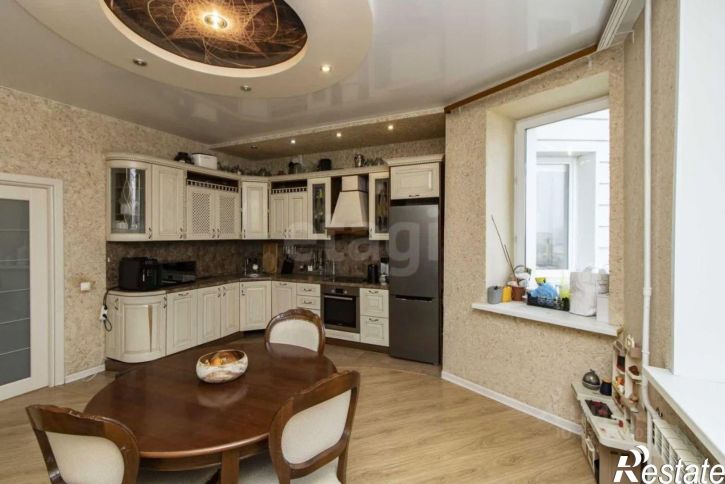 3-комн квартира ул Мельникайте, 94 1,  д. 94 1,  к. 1