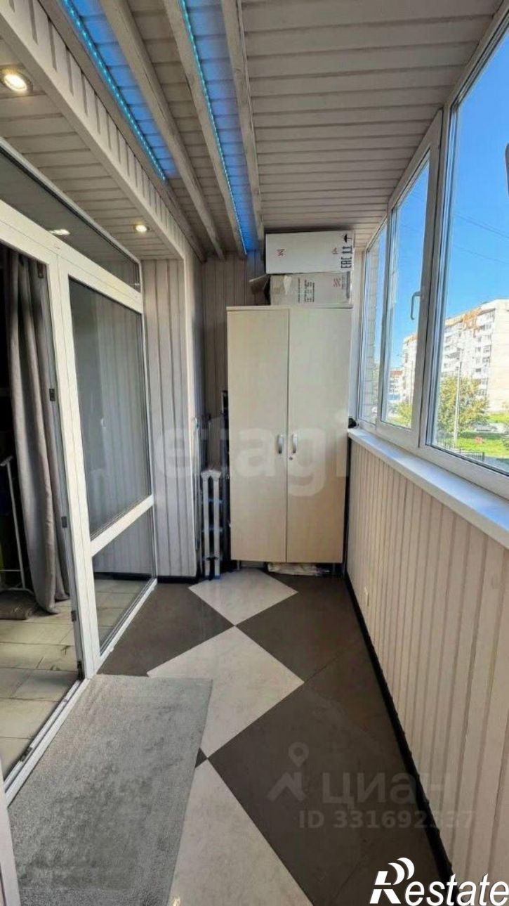3-комн квартира ул Домостроителей, 34,  д. 34