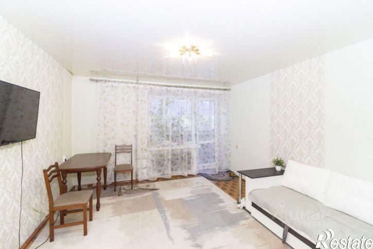 4-комн квартира ул Федюнинского, 7а,  д. 7а