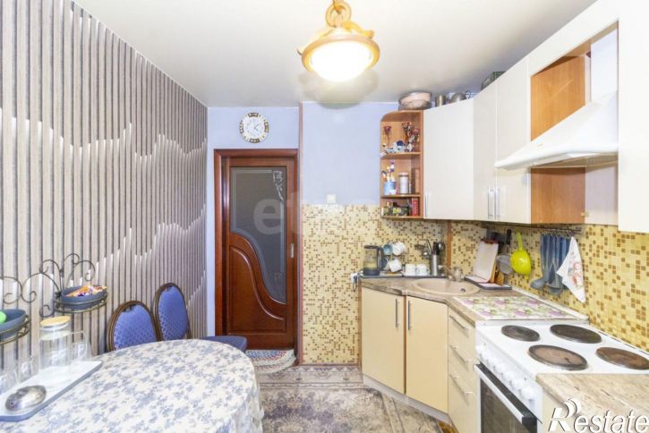 4-комн квартира ул Федюнинского, 7а,  д. 7а