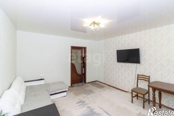 4-комн квартира ул Федюнинского, 7а,  д. 7а