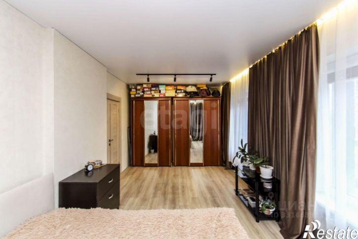 3-комн квартира ул разведчика Кузнецова, 7,  д. 7