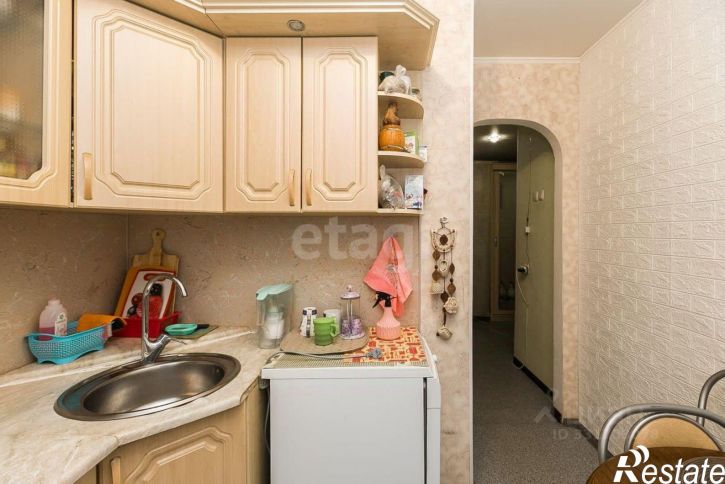 3-комн квартира ул Комбинатская, 38,  д. 38