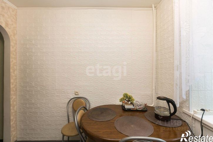 3-комн квартира ул Комбинатская, 38,  д. 38