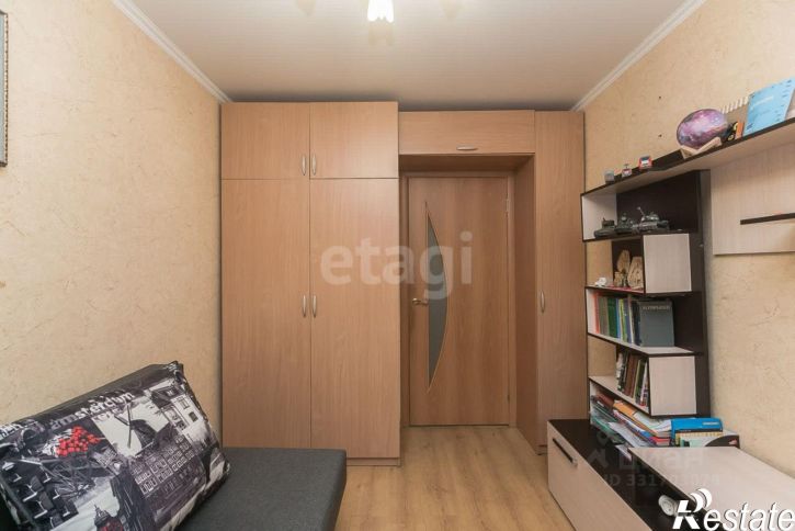 3-комн квартира ул Комбинатская, 38,  д. 38