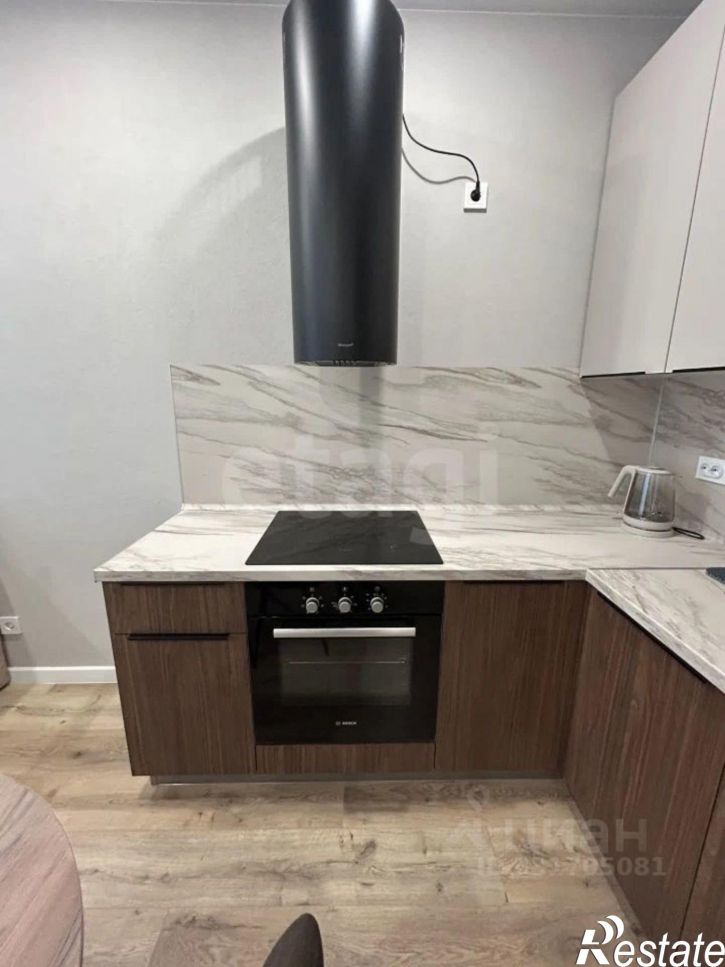 1-комн квартира ул Защитников Отечества, 30,  д. 30
