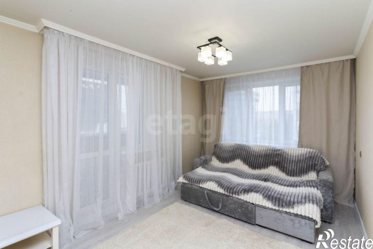 2-комн квартира ул Александра Логунова, 10,  д. 10