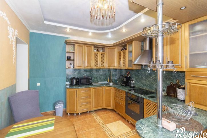 3-комн квартира ул Депутатская, 80,  д. 80
