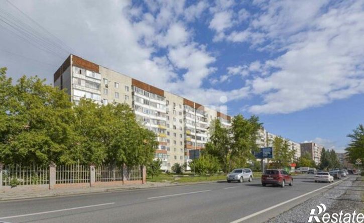 3-комн квартира ул Николая Чаплина, 121,  д. 121
