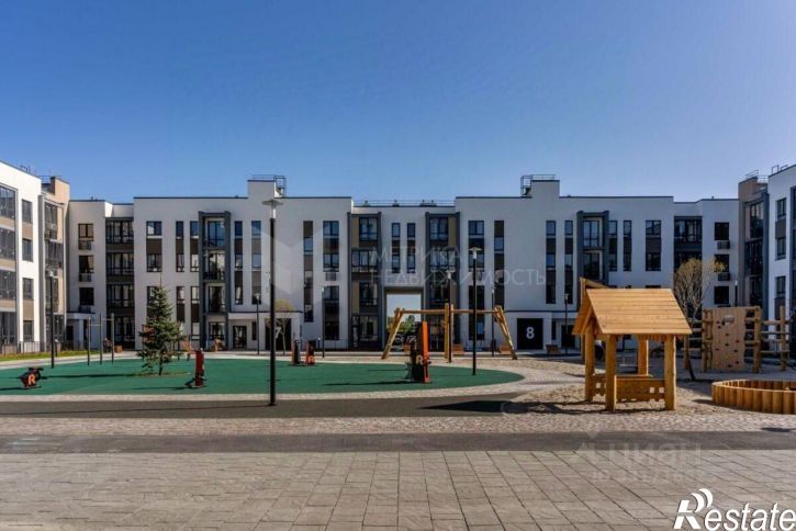 2-комн квартира ул Сергея Свиридова, 11,  д. 11