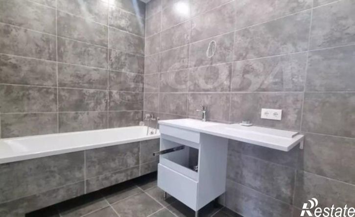 2-комн квартира улица Эльвиры Федоровой, 1