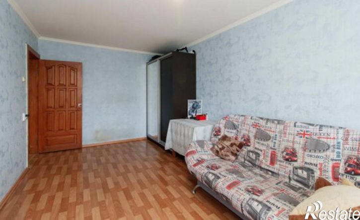3-комн квартира ул Моторостроителей, 10,  д. 10