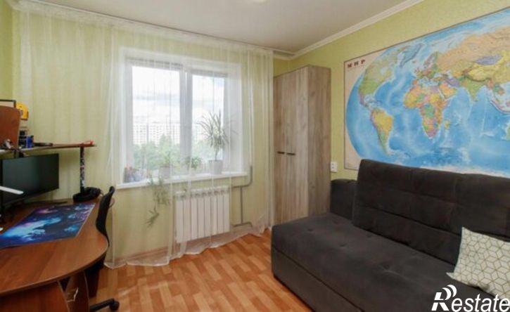 3-комн квартира ул Моторостроителей, 10,  д. 10