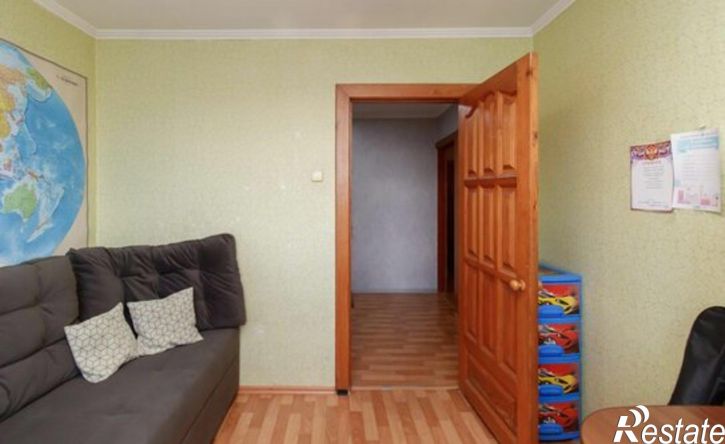 3-комн квартира ул Моторостроителей, 10,  д. 10