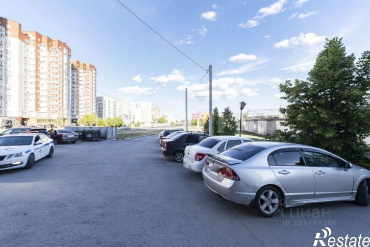 Гараж/парковка ул 50 лет ВЛКСМ, 16,  д. 16