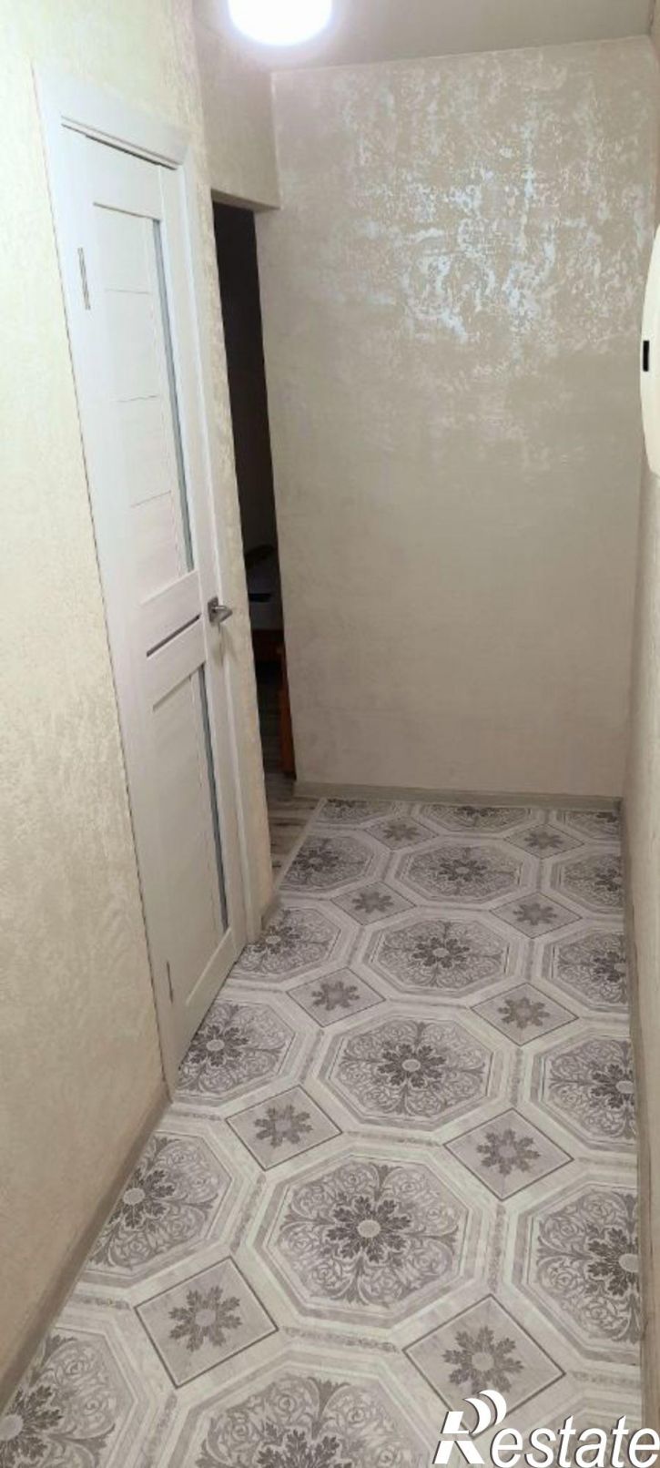 1-комн квартира ул Бирюзова, 10,  д. 10
