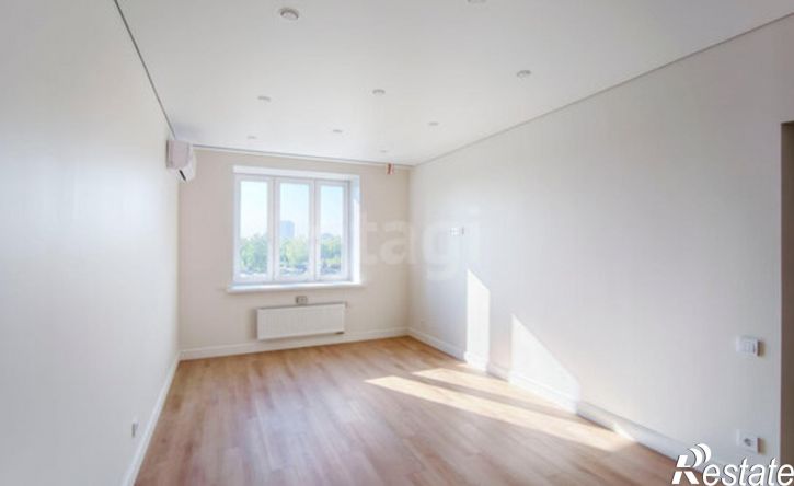 2-комн квартира ул Республики, 204 12,  д. 204 12,  к. 12
