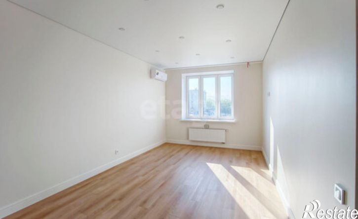 2-комн квартира ул Республики, 204 12,  д. 204 12,  к. 12