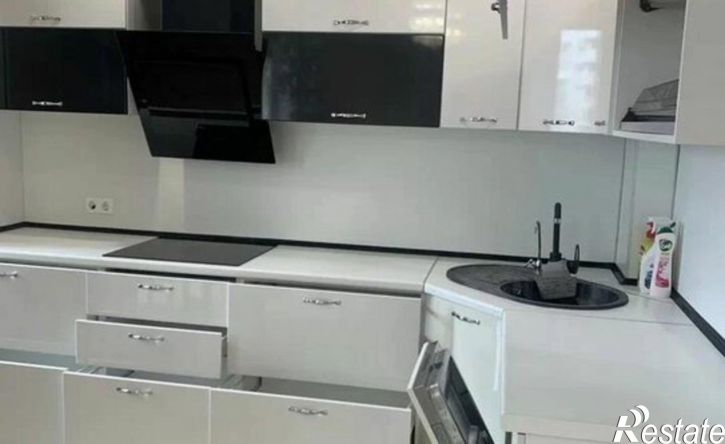 3-комн квартира ул Пермякова, 83 1,  д. 83 1,  к. 1