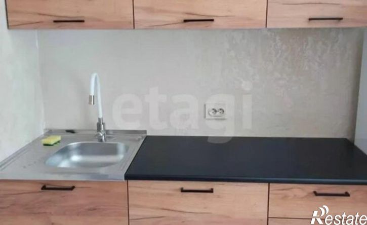 1-комн квартира ул Бирюзова, 10,  д. 10