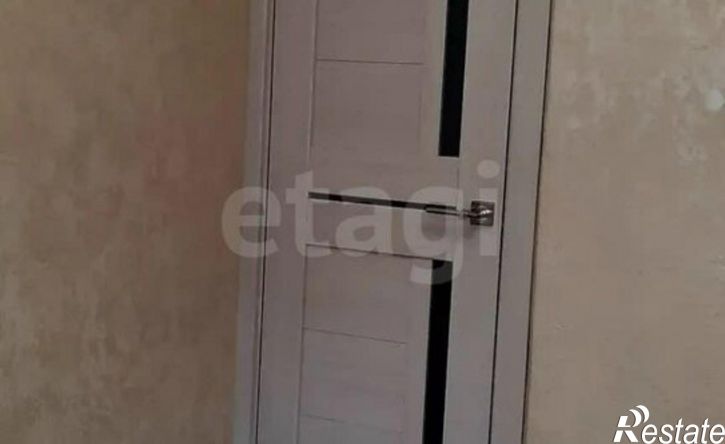 1-комн квартира ул Бирюзова, 10,  д. 10