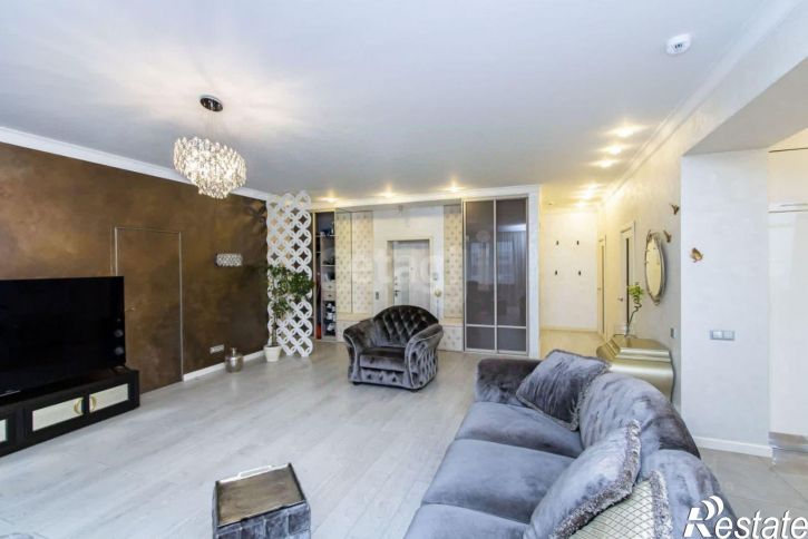 3-комн квартира ул Кузнецова, 13,  д. 13