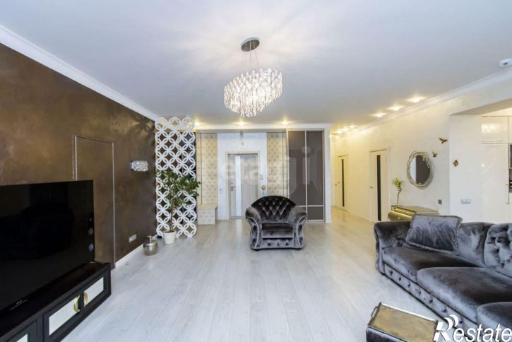 3-комн квартира ул Кузнецова, 13,  д. 13