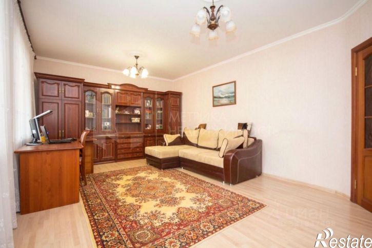 2-комн квартира ул Максима Горького, 3,  д. 3