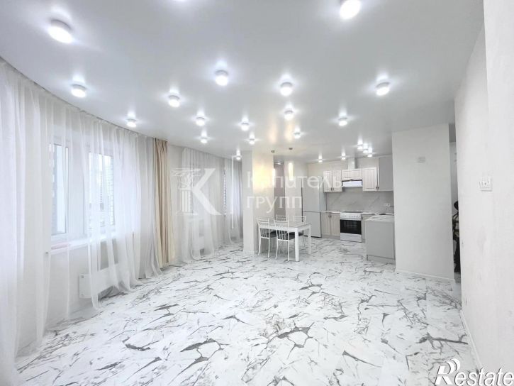 2-комн квартира улица Новосёлов, 103