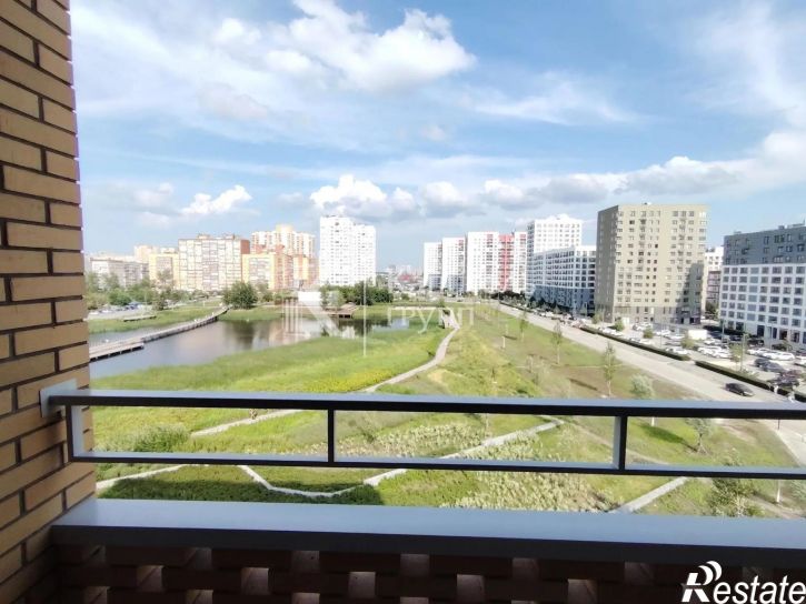2-комн квартира ул Муравленко, 9к1