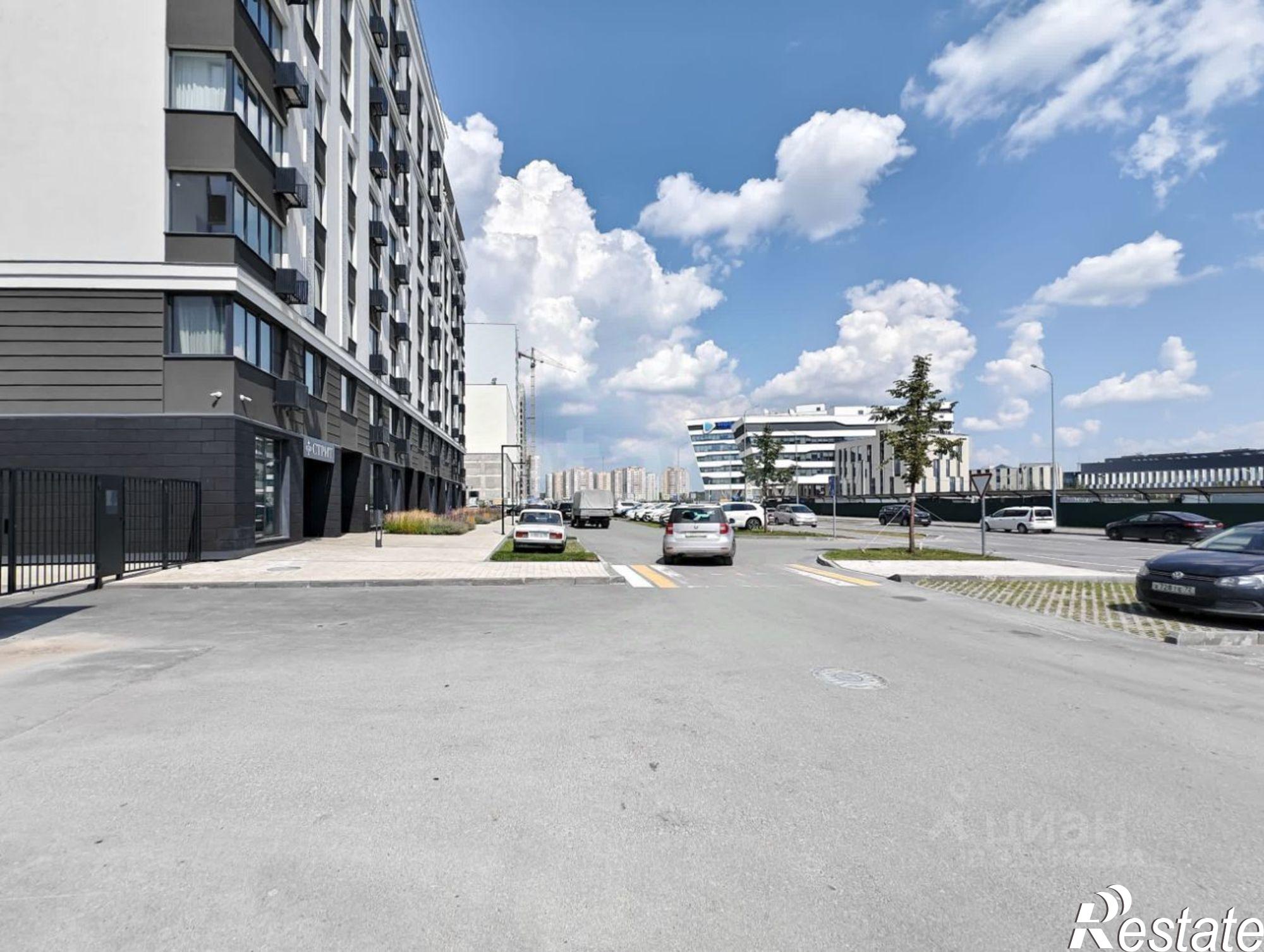 Купить гараж, место в паркинге за 979 393 рублей на ул Братьев Бондаревых, 1