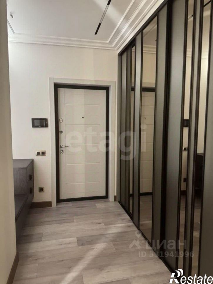 3-комн квартира ул Фармана Салманова, 12,  д. 12
