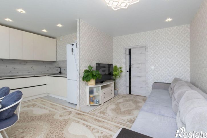 3-комн квартира ул Героев космоса, 23,  д. 23