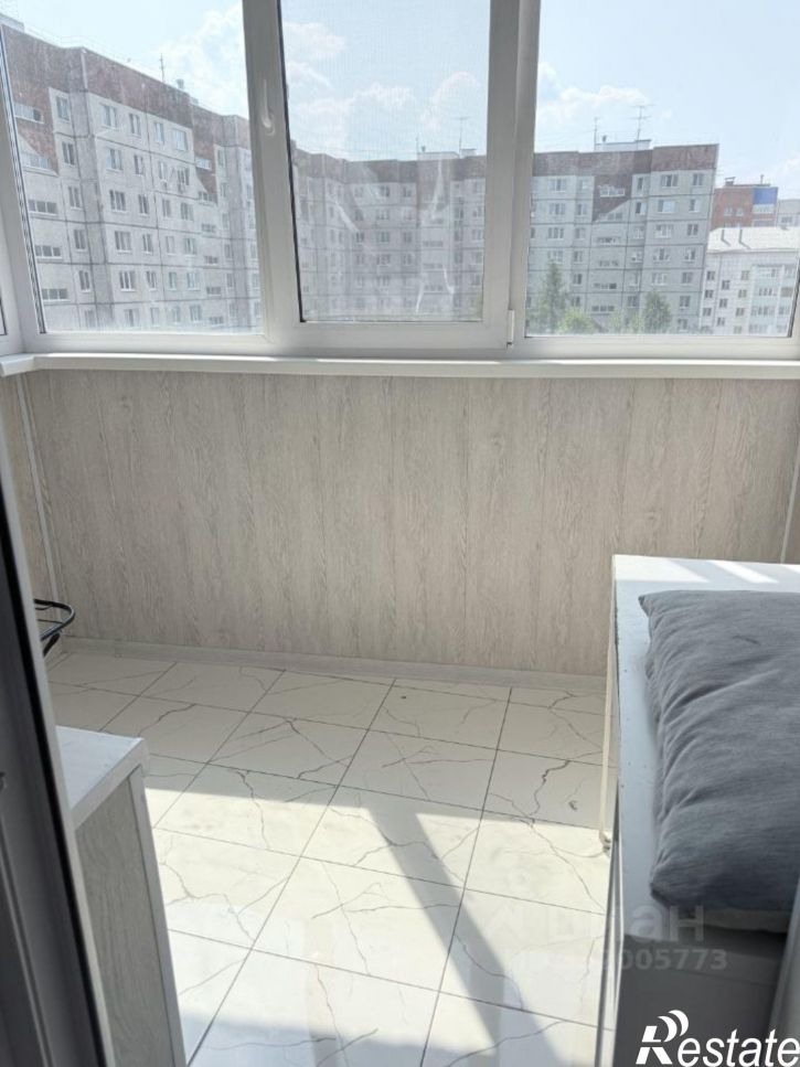 3-комн квартира пр-д Стахановцев, 1,  д. 1