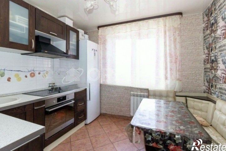 2-комн квартира ул Валерии Гнаровской, 10,  д. 10