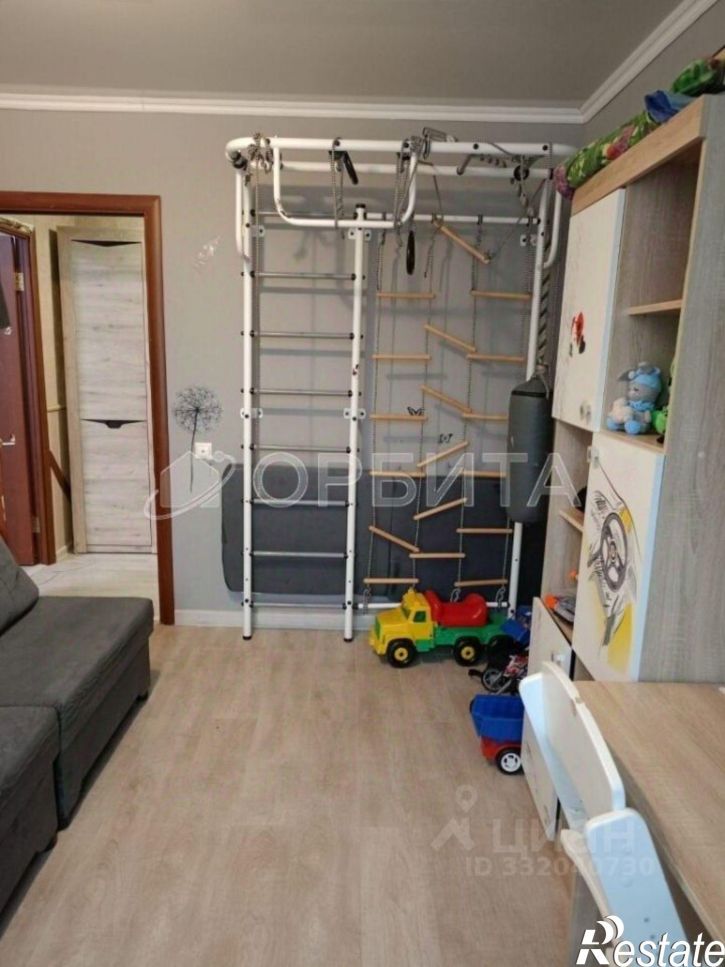 2-комн квартира ул Валерии Гнаровской, 10,  д. 10