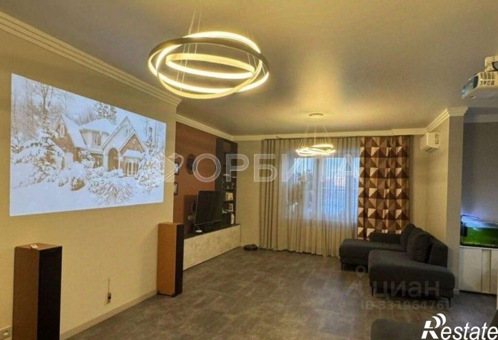 4-комн квартира ул Валерии Гнаровской, 12 9,  д. 12 9,  к. 9