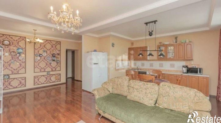 3-комн квартира ул Интернациональная, 140,  д. 140