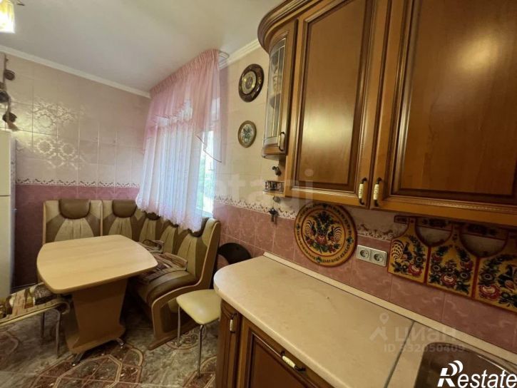 3-комн квартира ул Грибоедова, 13 2,  д. 13 2,  к. 2