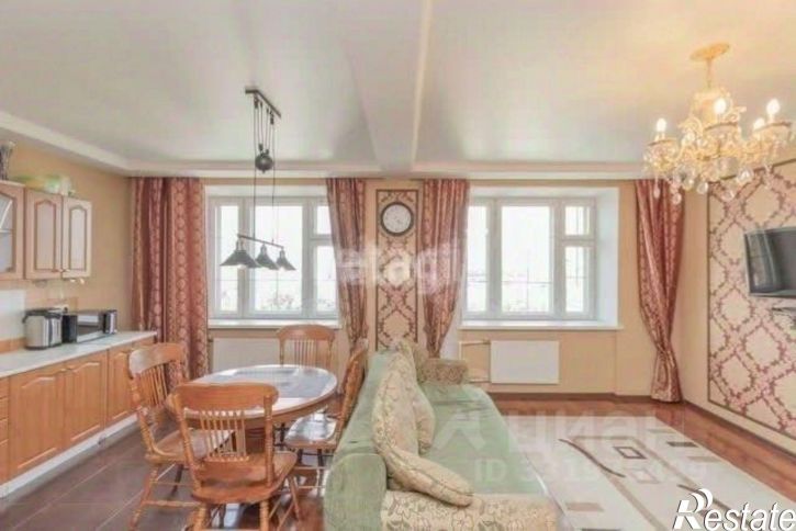 3-комн квартира ул Интернациональная, 140,  д. 140